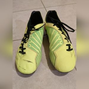 Nike Men's T90 Soccer Cleats Size 10